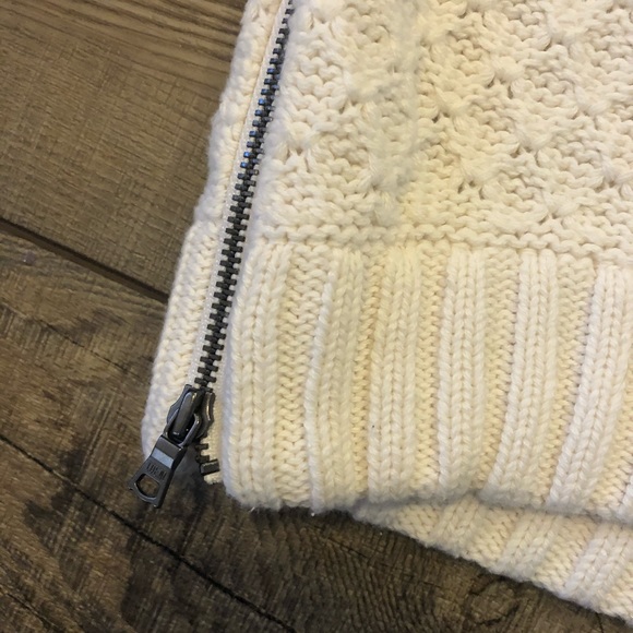 Sam Edelman Milla Sweater Crop Top - Picture 7 of 7